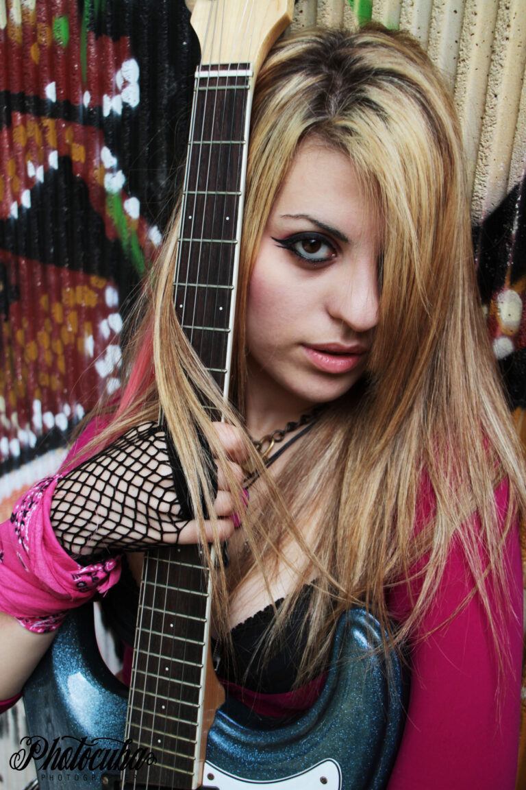 Sara Lyla Sixx – Settembre 2010