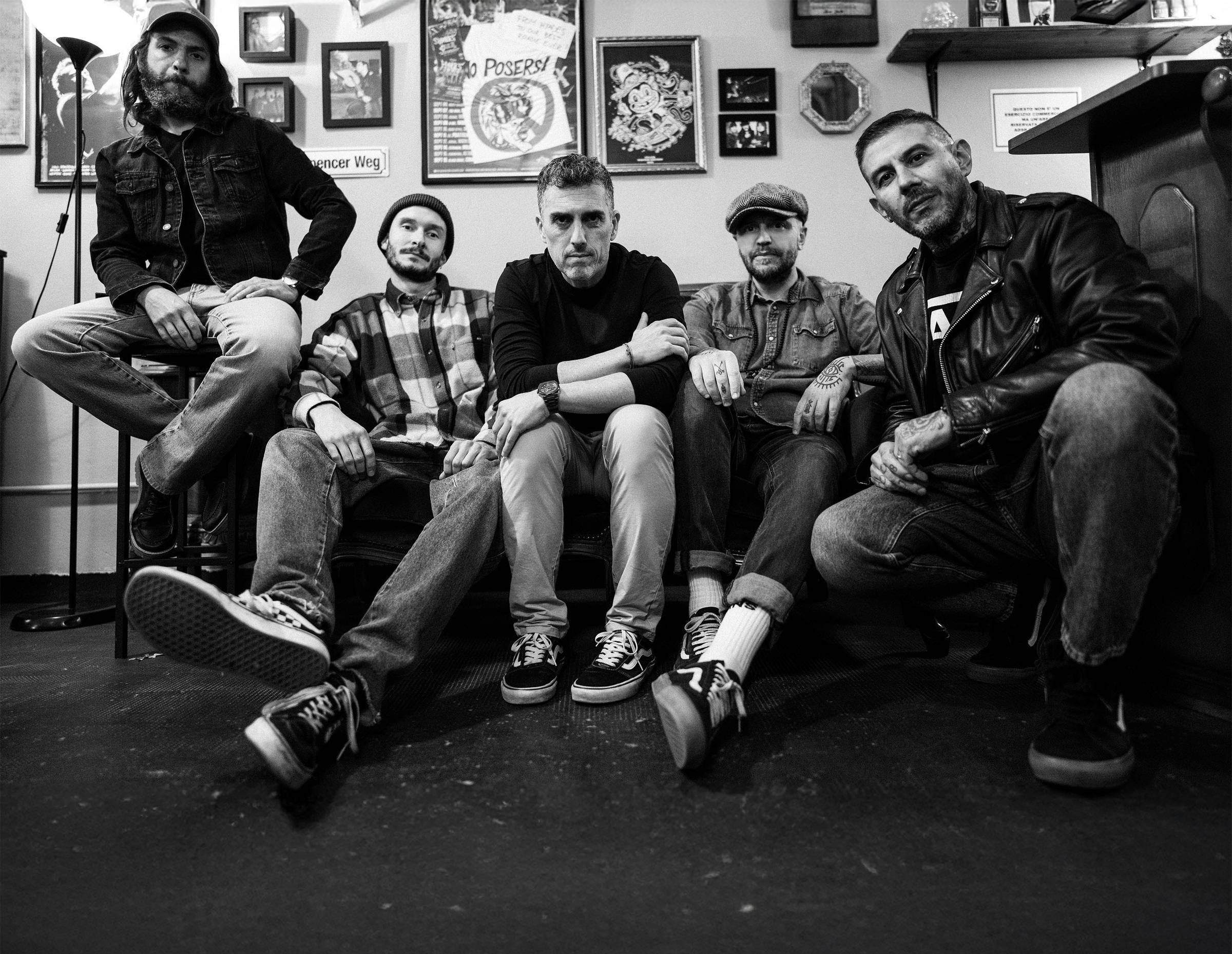Italian Heavy Rockers SBARCO Unveil New Single and Video “The Divorce”
