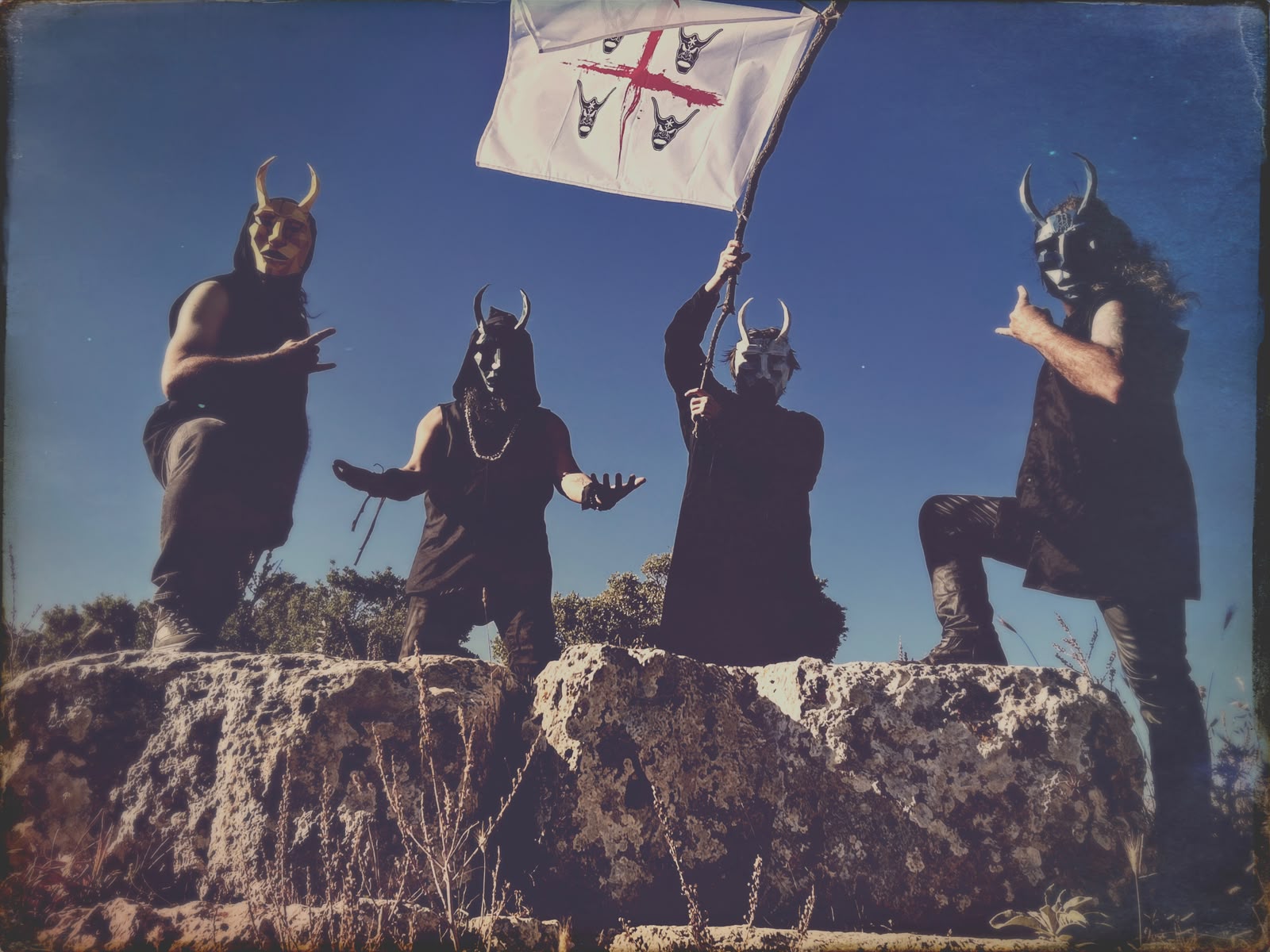Warpit: annunciano il loro album di debutto e pubblicano il video di “ Warpit (Sambene et Gherra)”