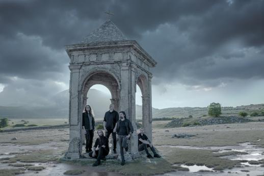 SHORES OF NULL (Dusktone): online il nuovo singolo / video ‘Two Mountains’
